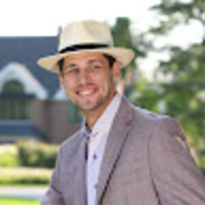 Meet your Posher, Logan